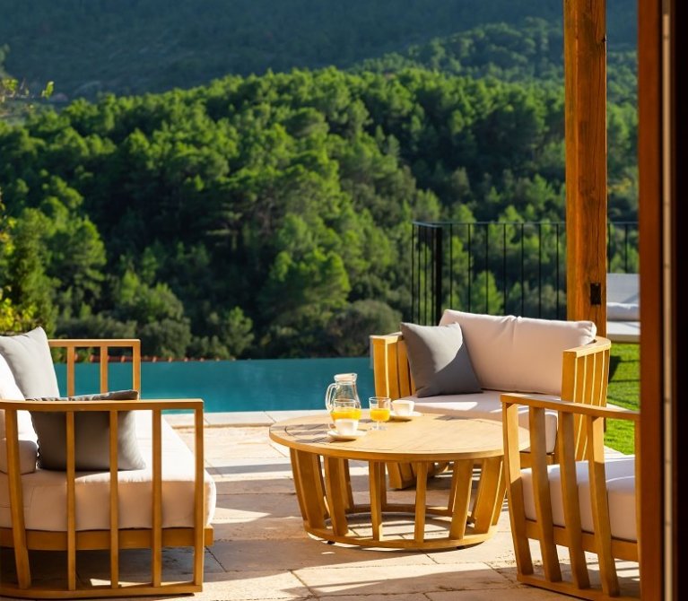 Villas Hvar Hero Image