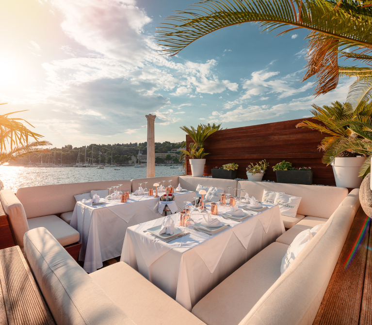 Villas Hvar Hero Image