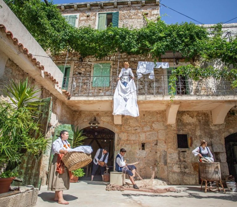 Villas Hvar Hero Image